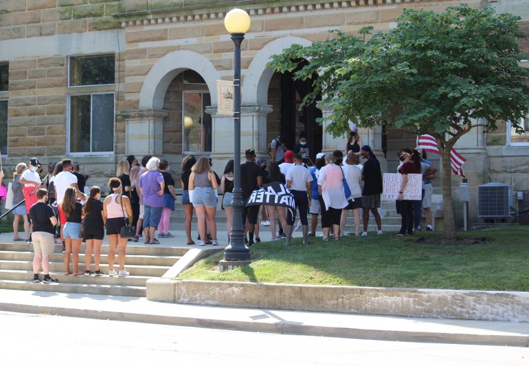 LET’S CRASH THEIR PARTY: Anti-gun Rally in Charleston Saturday at Noon